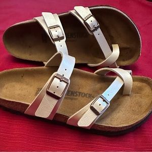Birkenstock women’s Mayari toe loop sandals, size 38, antique lace